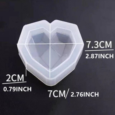 Силиконовый молд 3D «Сердечки с гранями» (3 штуки)